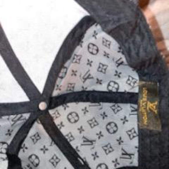 LV strap black and silver hat - Picture 6 of 7